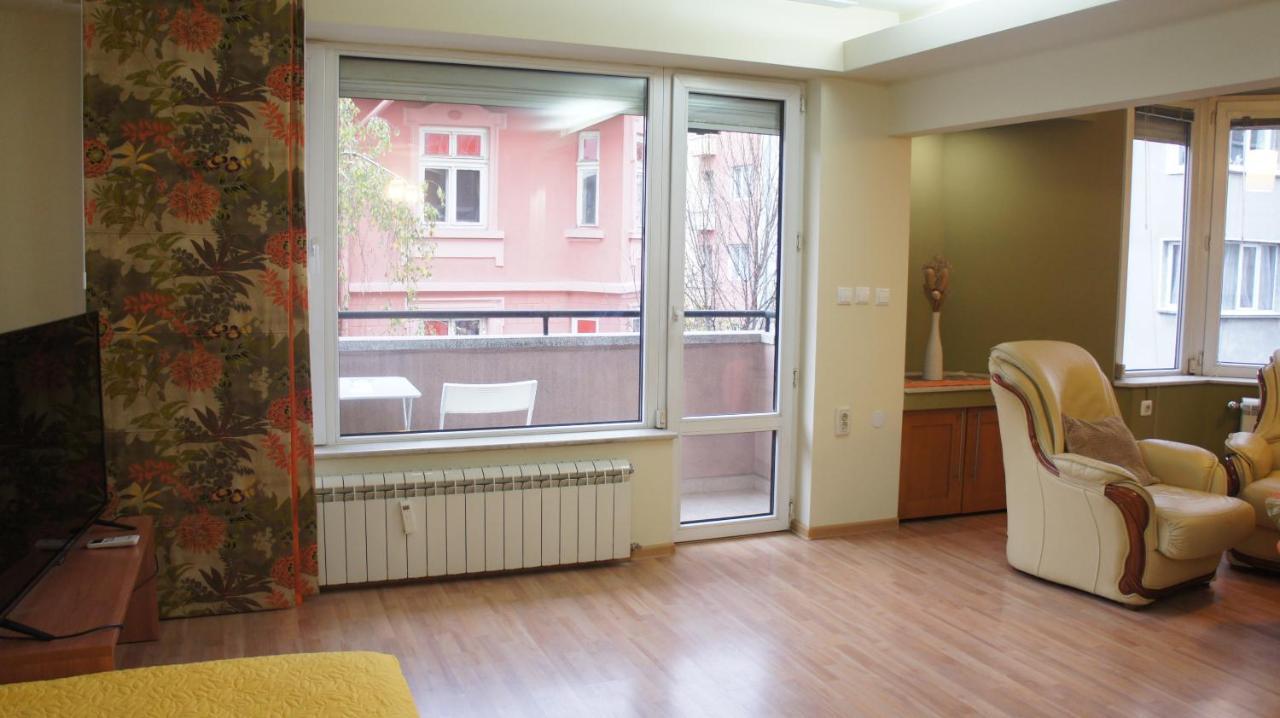 Vitosha Apartments Sofia Buitenkant foto